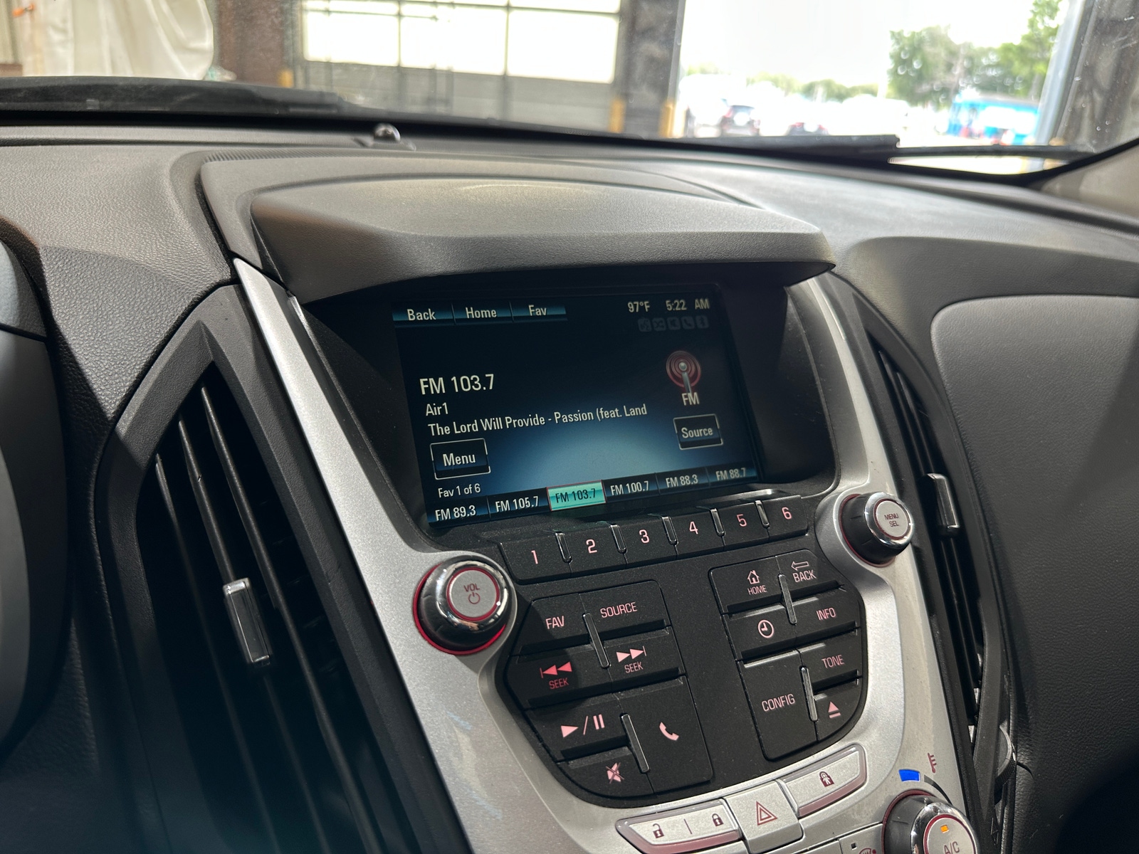 Thumbnail: 2013 Chevrolet Equinox - 4