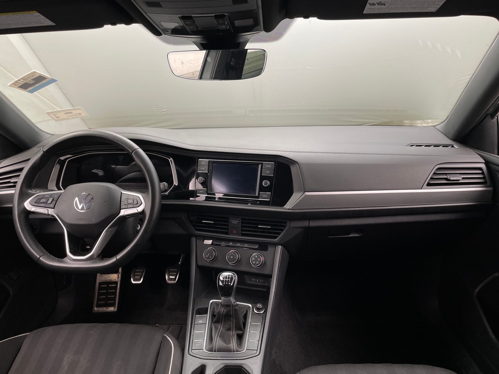 Thumbnail: 2023 Volkswagen Jetta - 3