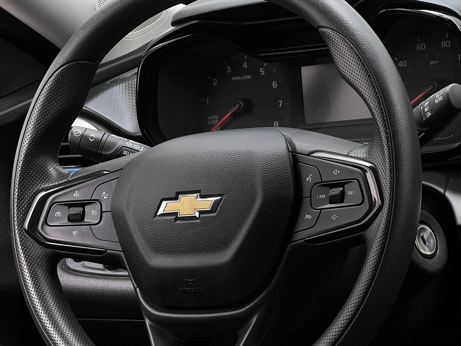 Thumbnail: 2024 Chevrolet Trax - 5