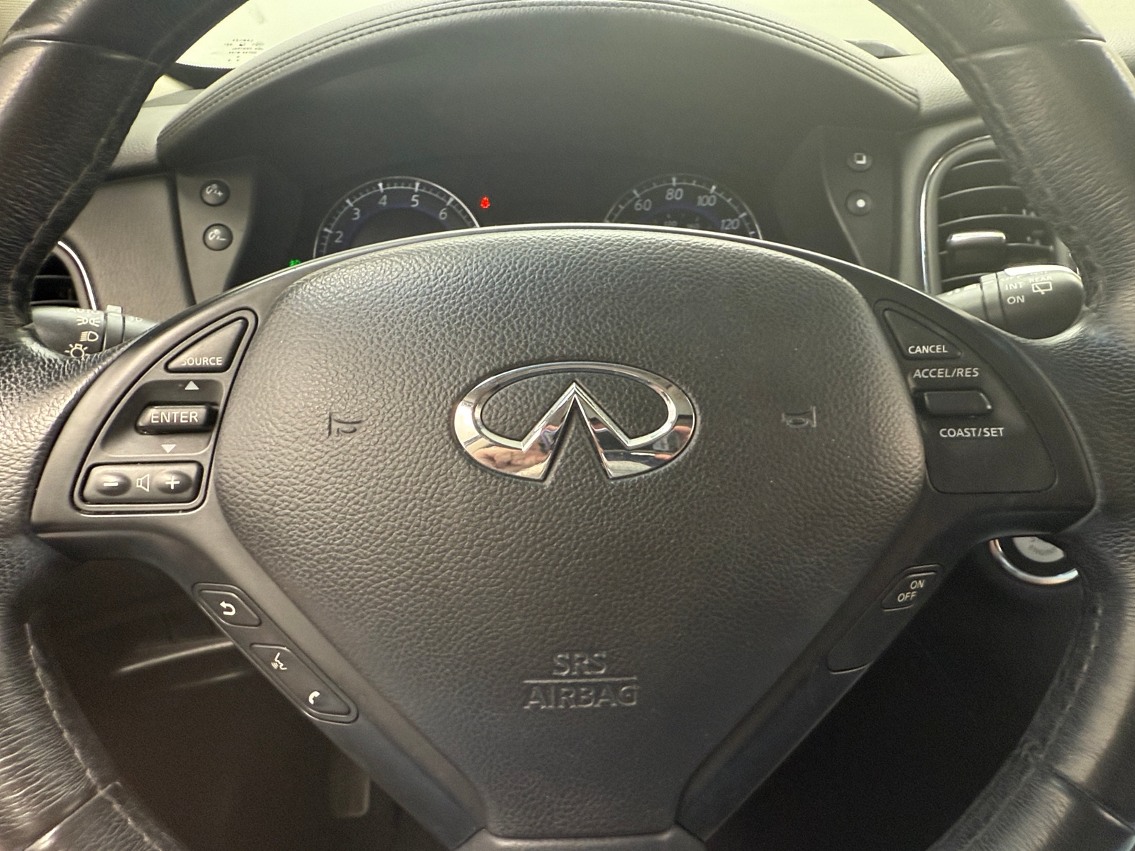 Thumbnail: 2016 INFINITI QX50 - 4