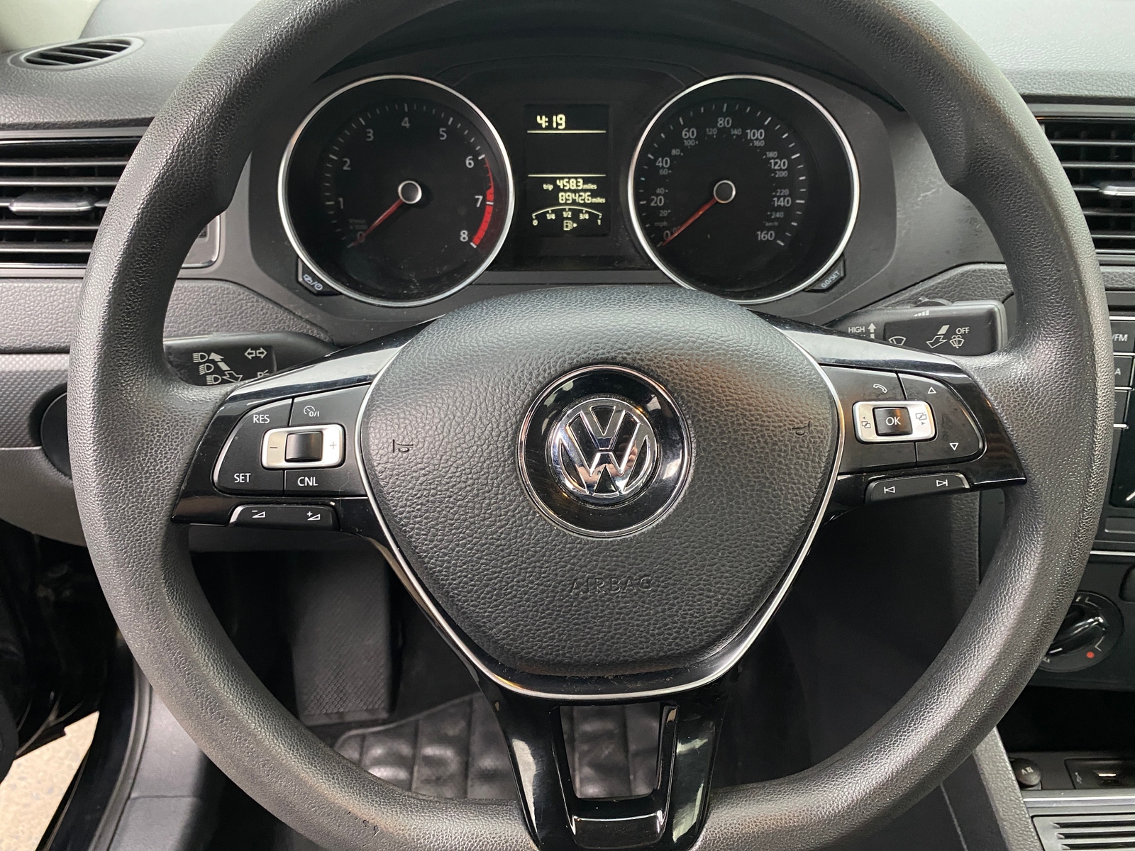 Thumbnail: 2016 Volkswagen Jetta - 5