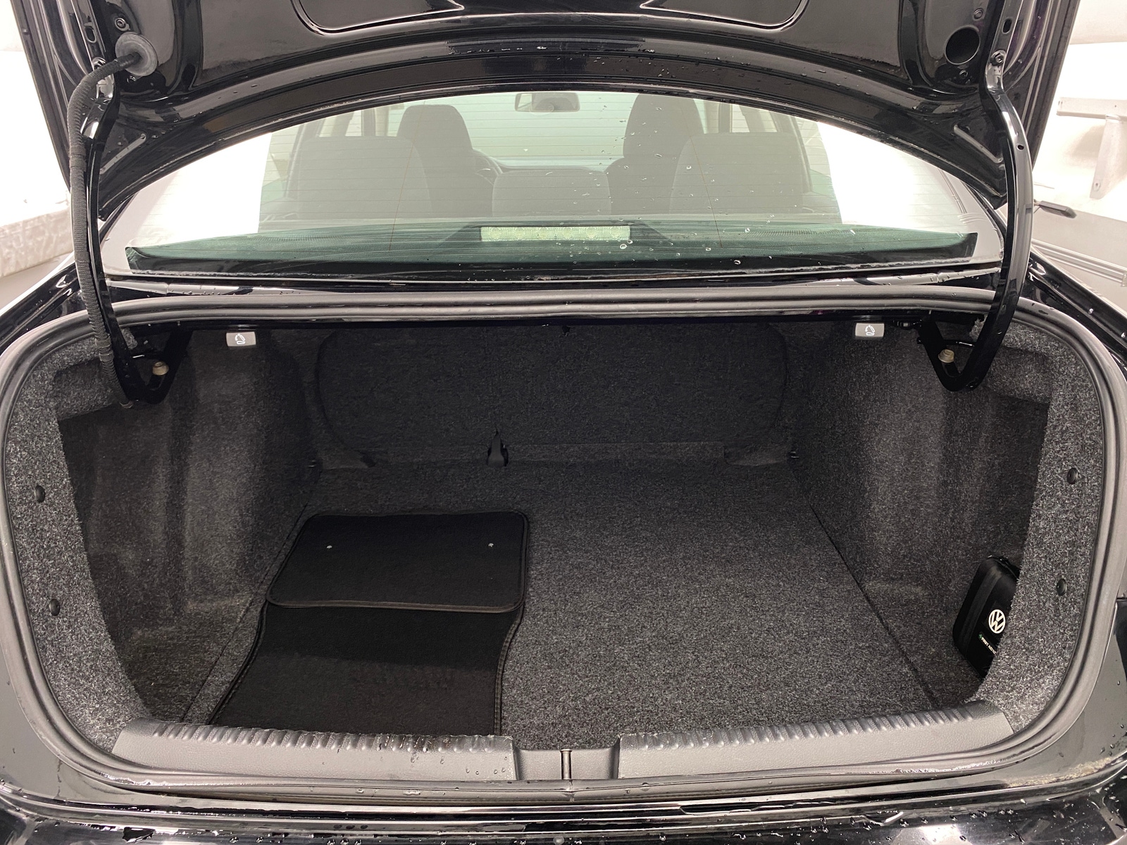 Thumbnail: 2016 Volkswagen Jetta - 7