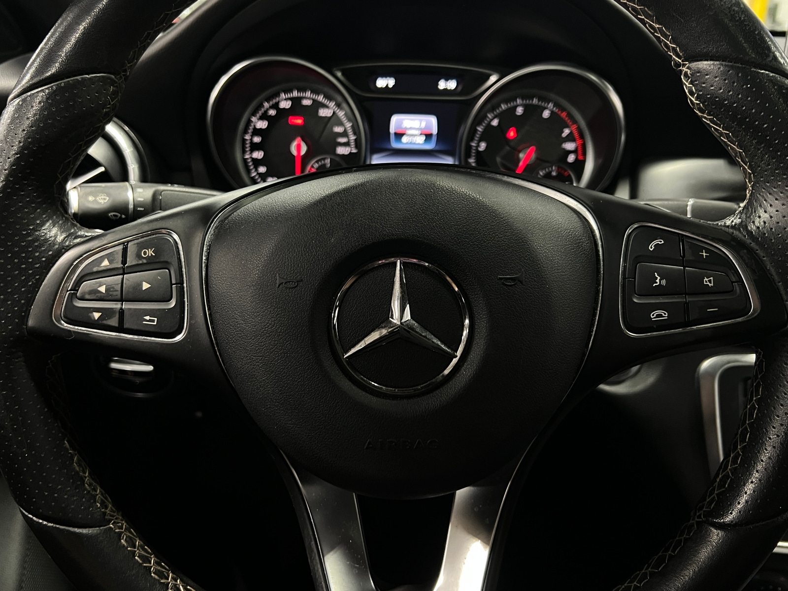 Thumbnail: 2018 Mercedes-Benz CLA - 4