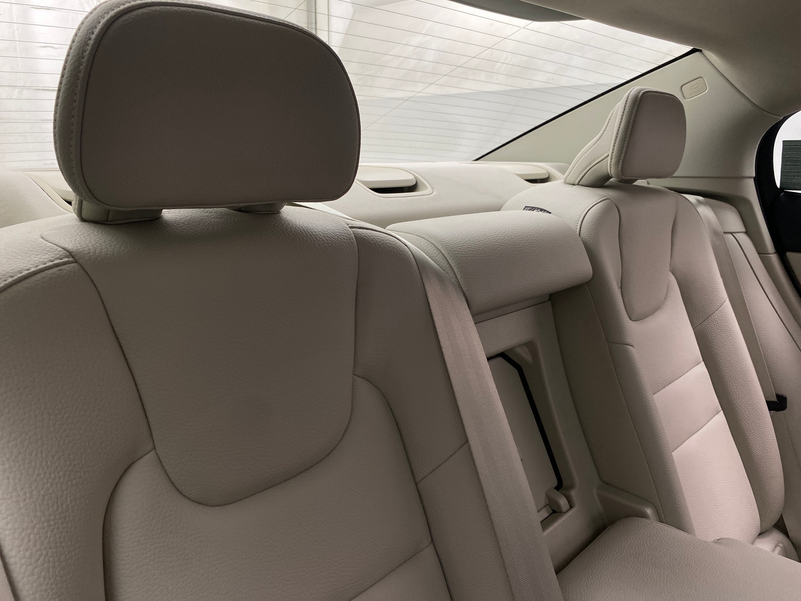 Thumbnail: 2020 Volvo S60 - 5