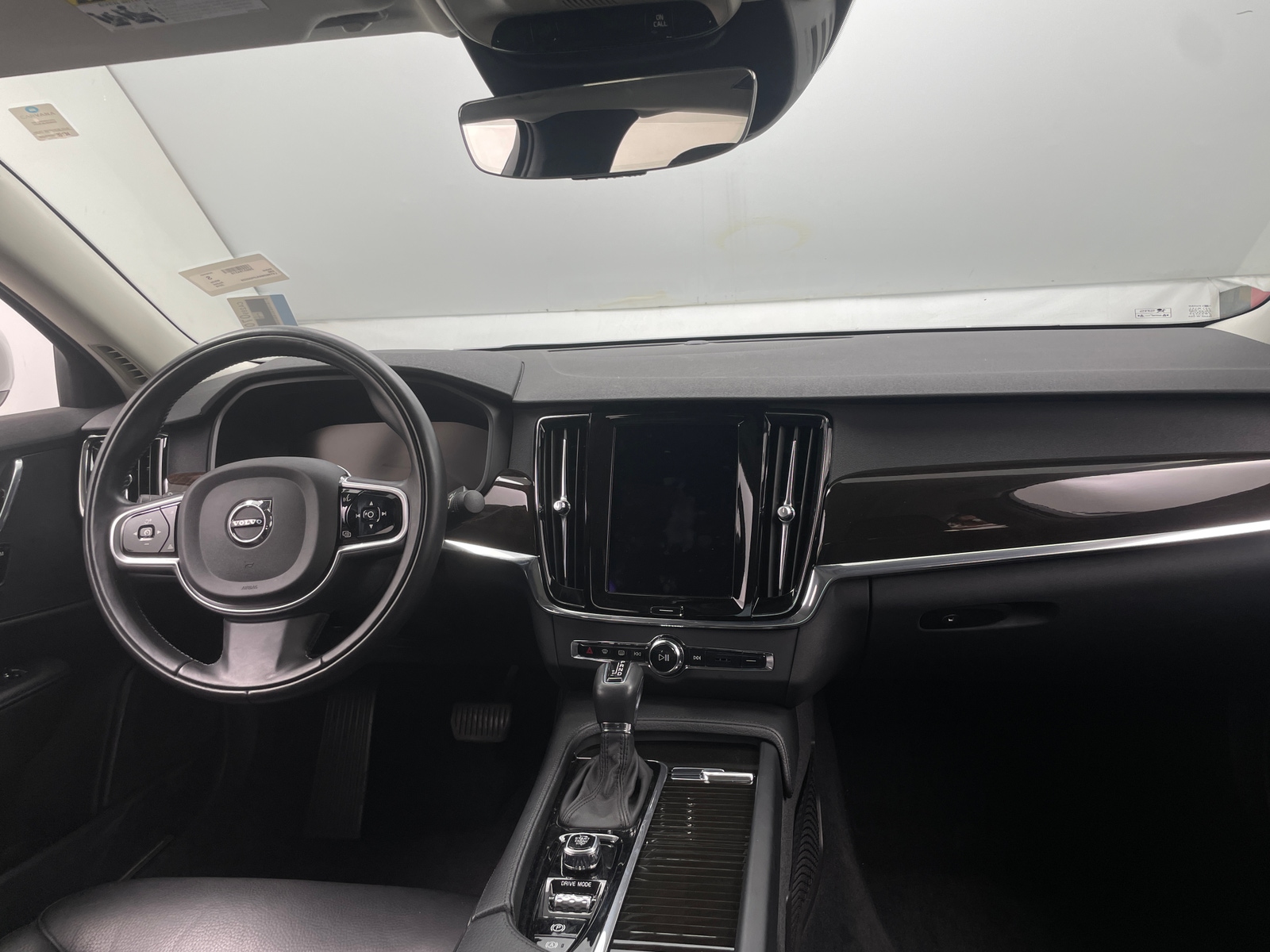 Thumbnail: 2018 Volvo S90 - 2