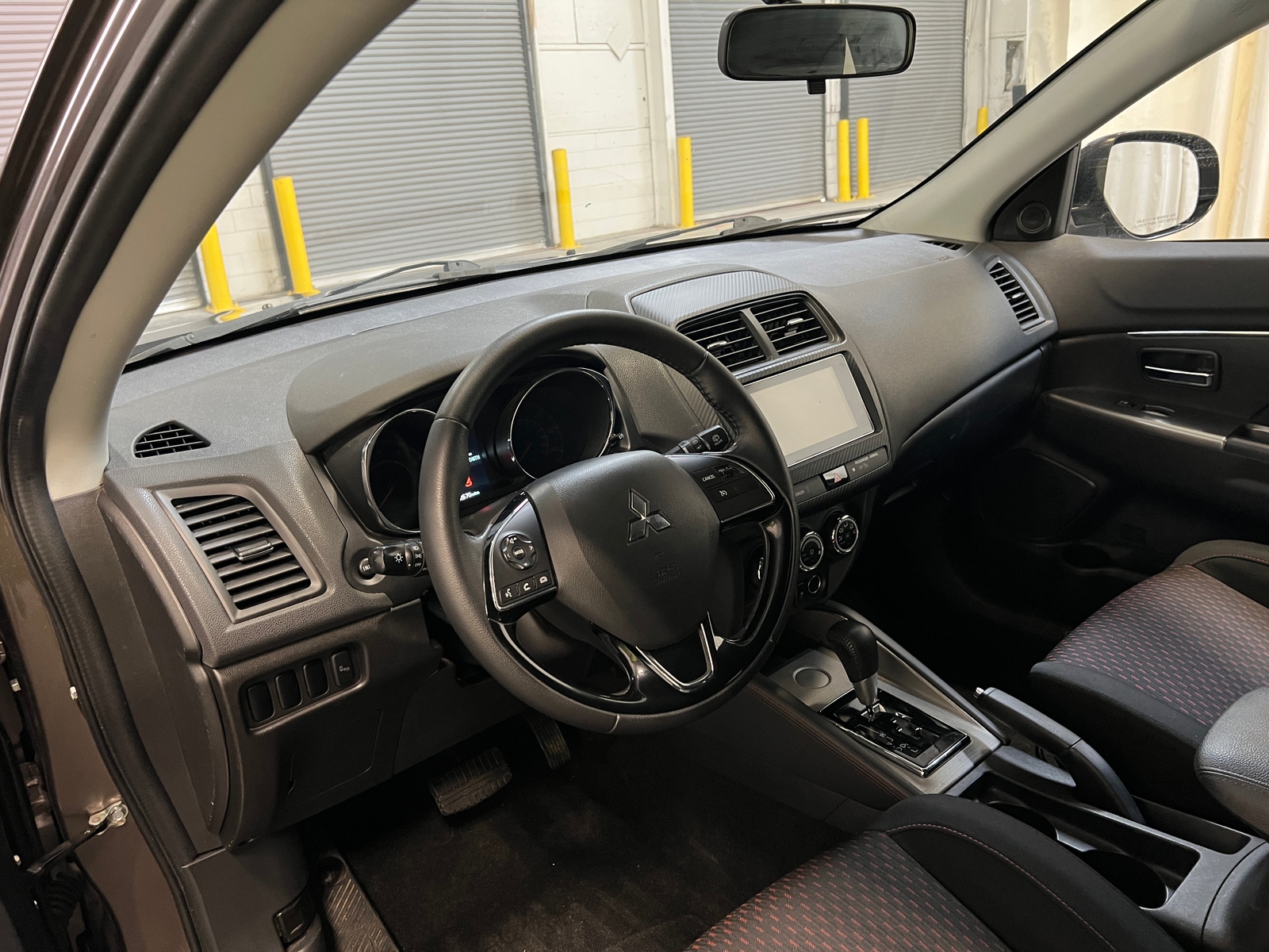 Thumbnail: 2019 Mitsubishi Outlander Sport - 3
