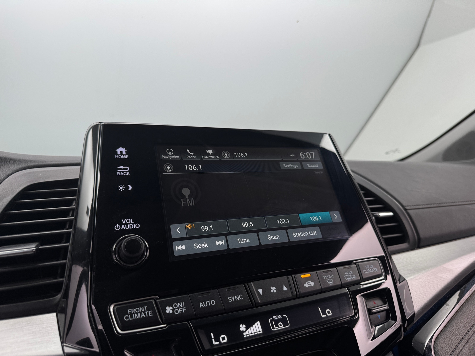 Thumbnail: 2019 Honda Odyssey - 4