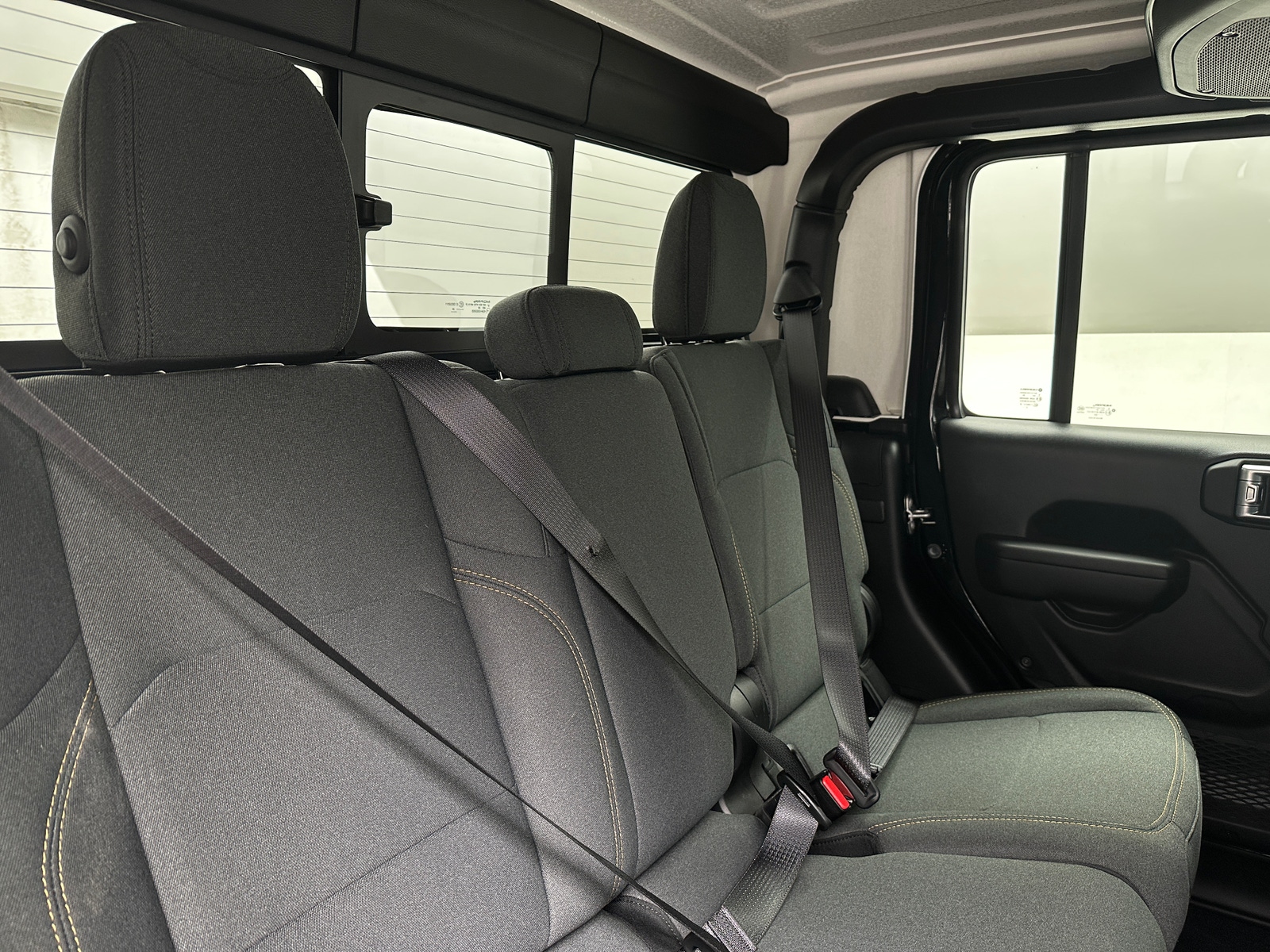 Thumbnail: 2024 Jeep Gladiator - 6