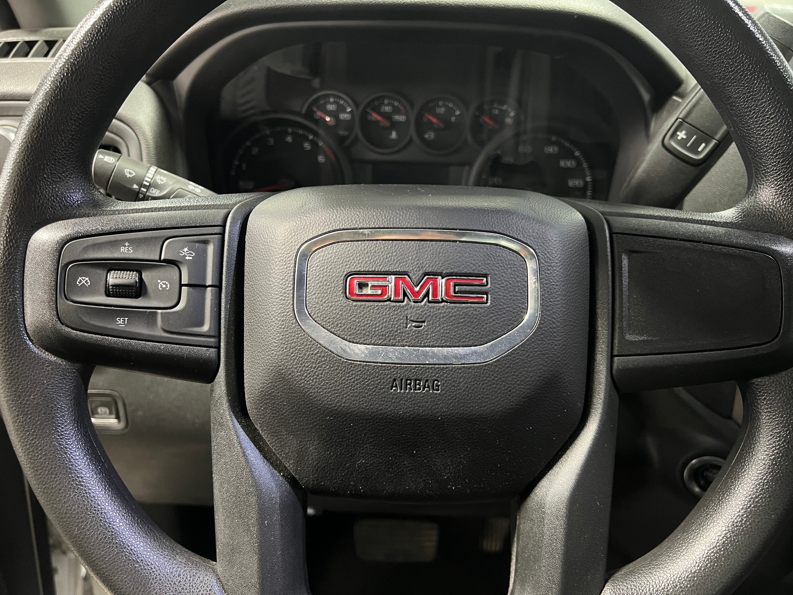 Thumbnail: 2024 GMC Sierra 1500 - 4