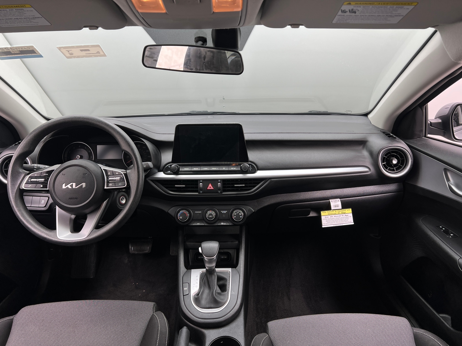 Thumbnail: 2023 Kia Forte - 3
