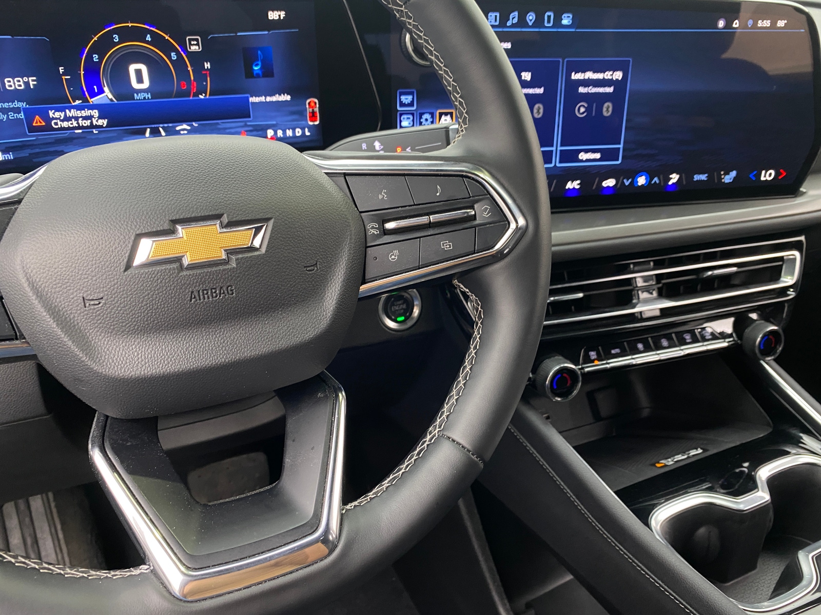 Thumbnail: 2024 Chevrolet Traverse - 4