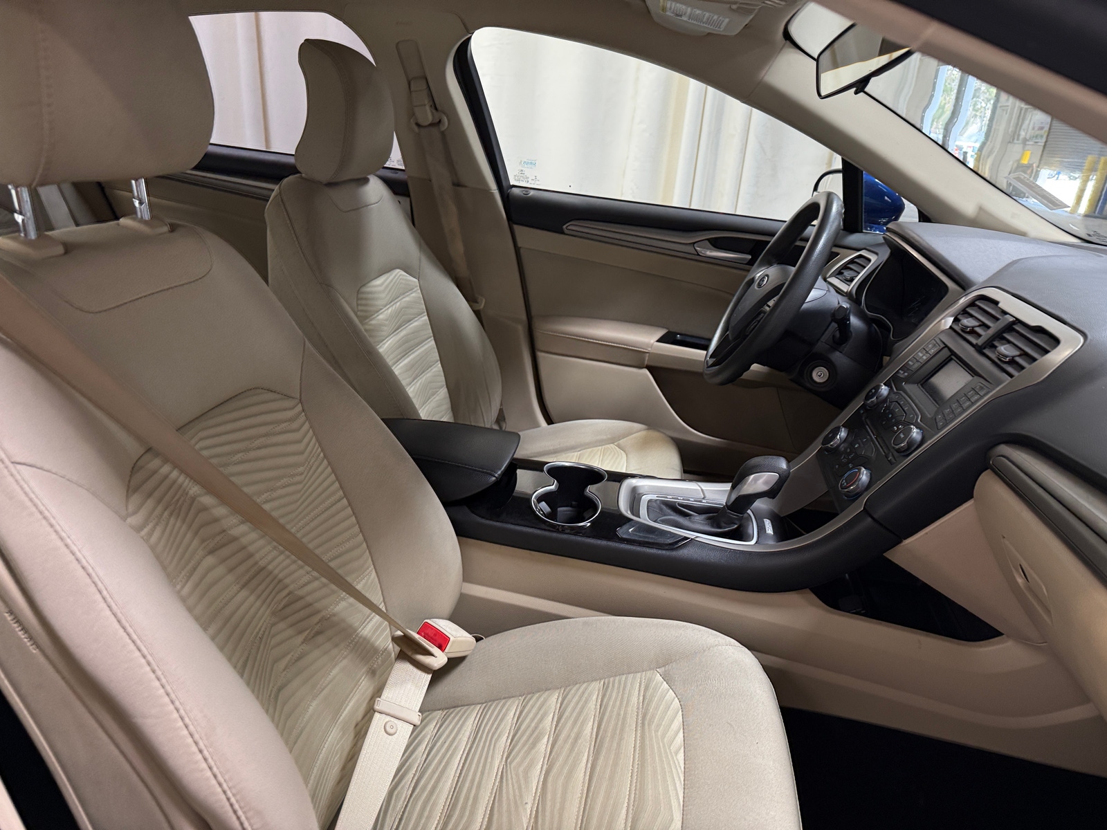 Thumbnail: 2016 Ford Fusion - 2