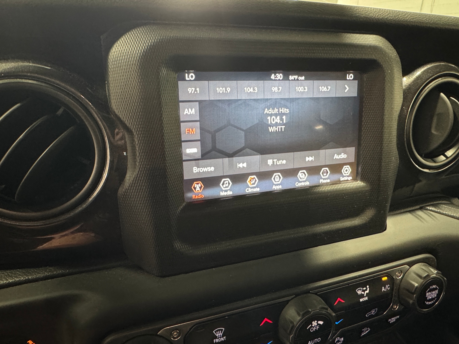 Thumbnail: 2021 Jeep Wrangler - 3