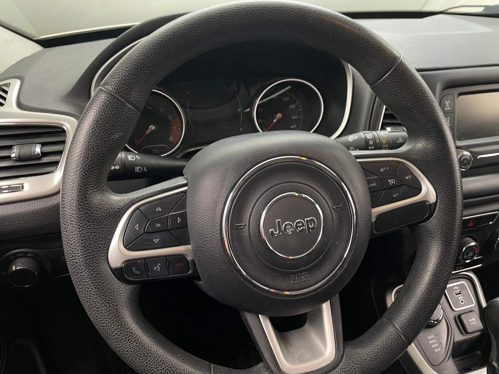 Thumbnail: 2018 Jeep Compass - 5