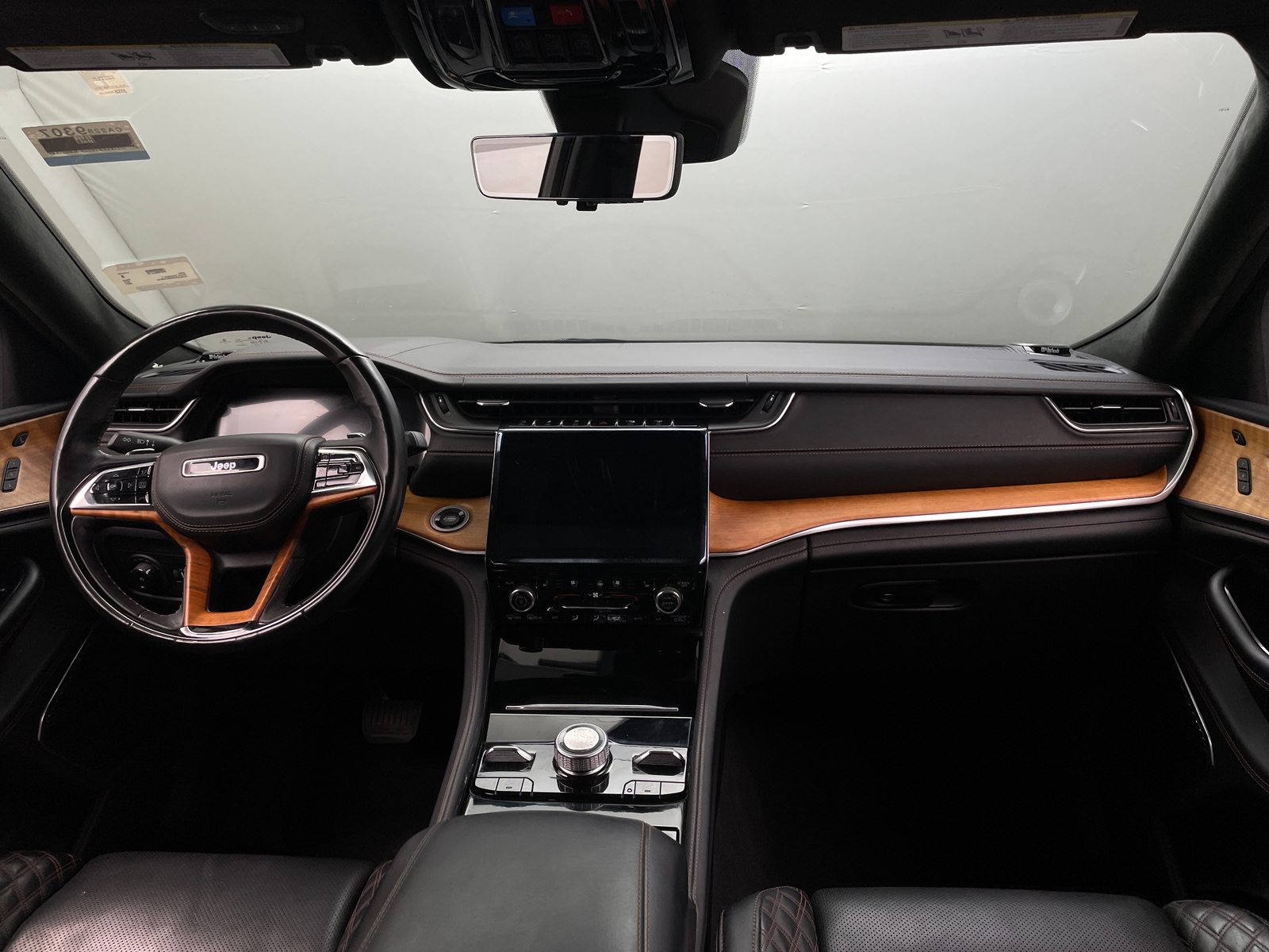 Thumbnail: 2021 Jeep Grand Cherokee L - 2