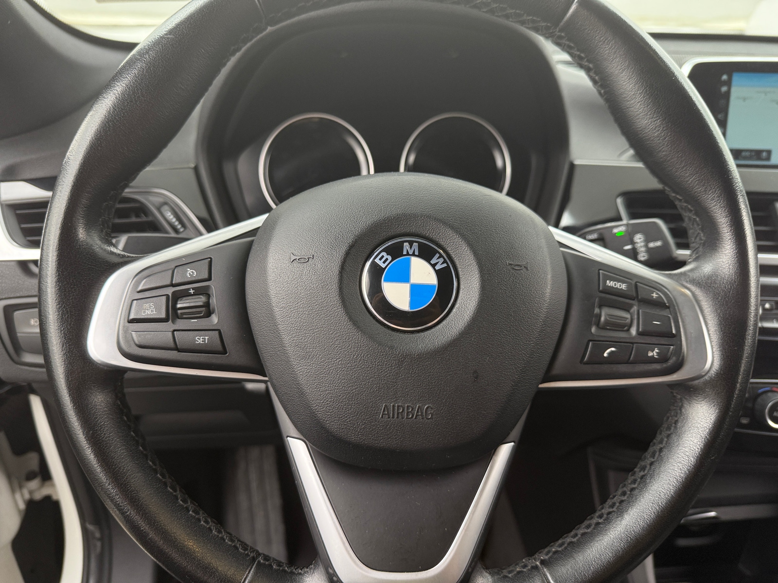 Thumbnail: 2018 BMW X1 - 4