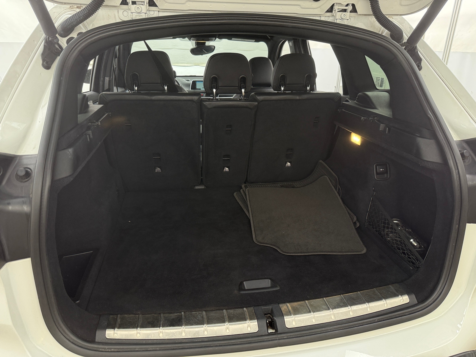 Thumbnail: 2018 BMW X1 - 6
