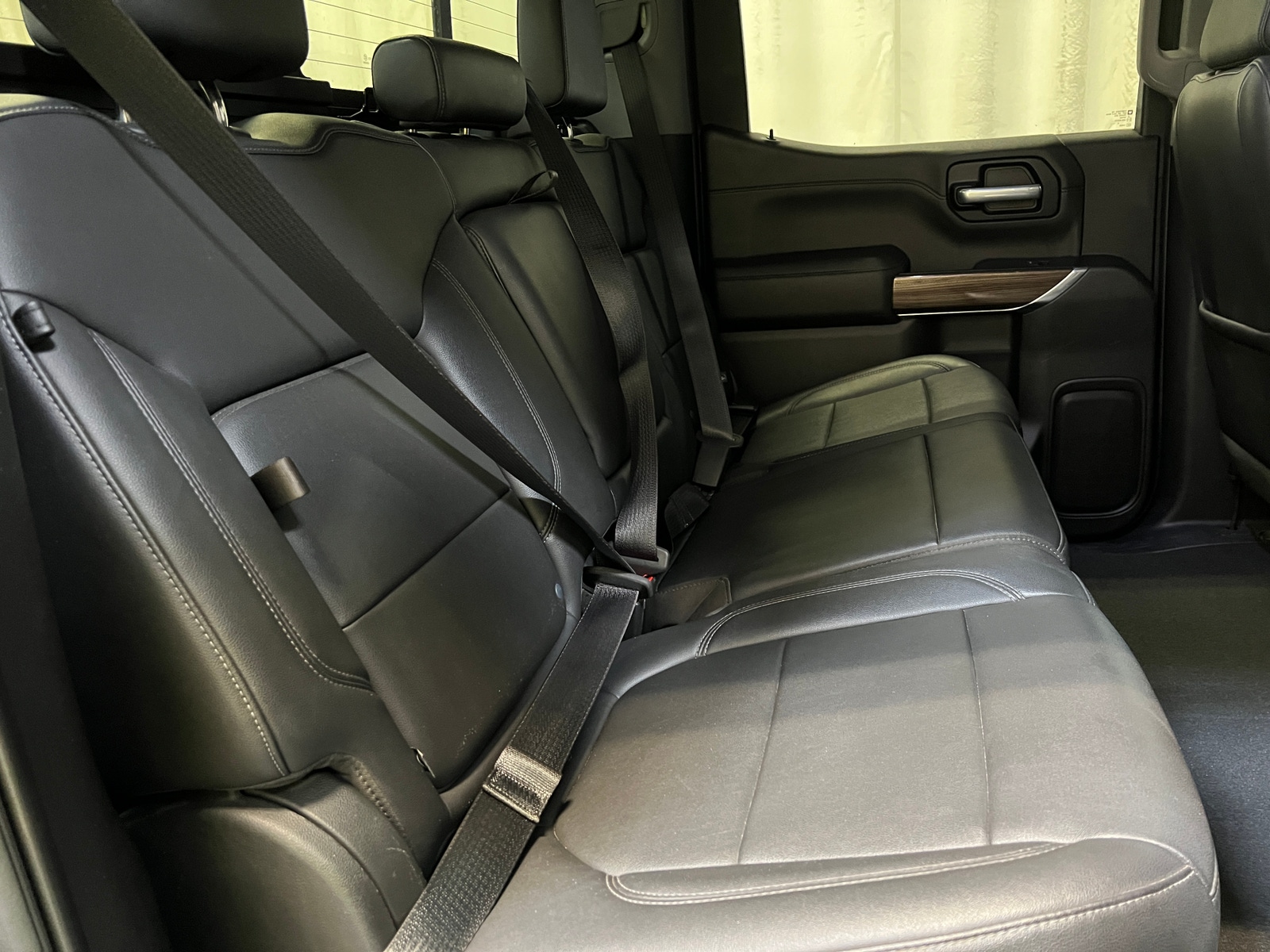 Thumbnail: 2020 Chevrolet Silverado 1500 - 5