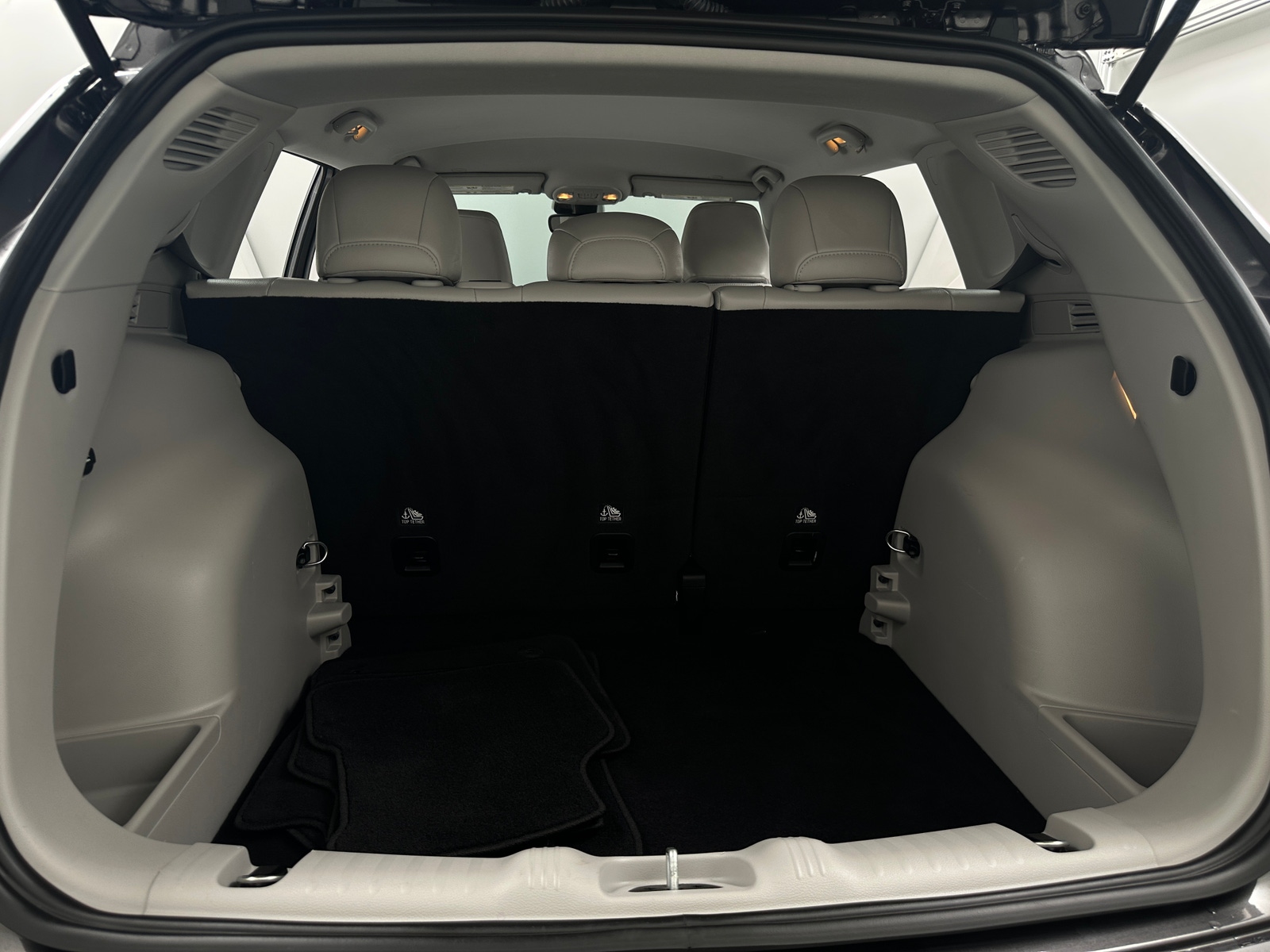 Thumbnail: 2022 Jeep Compass - 7