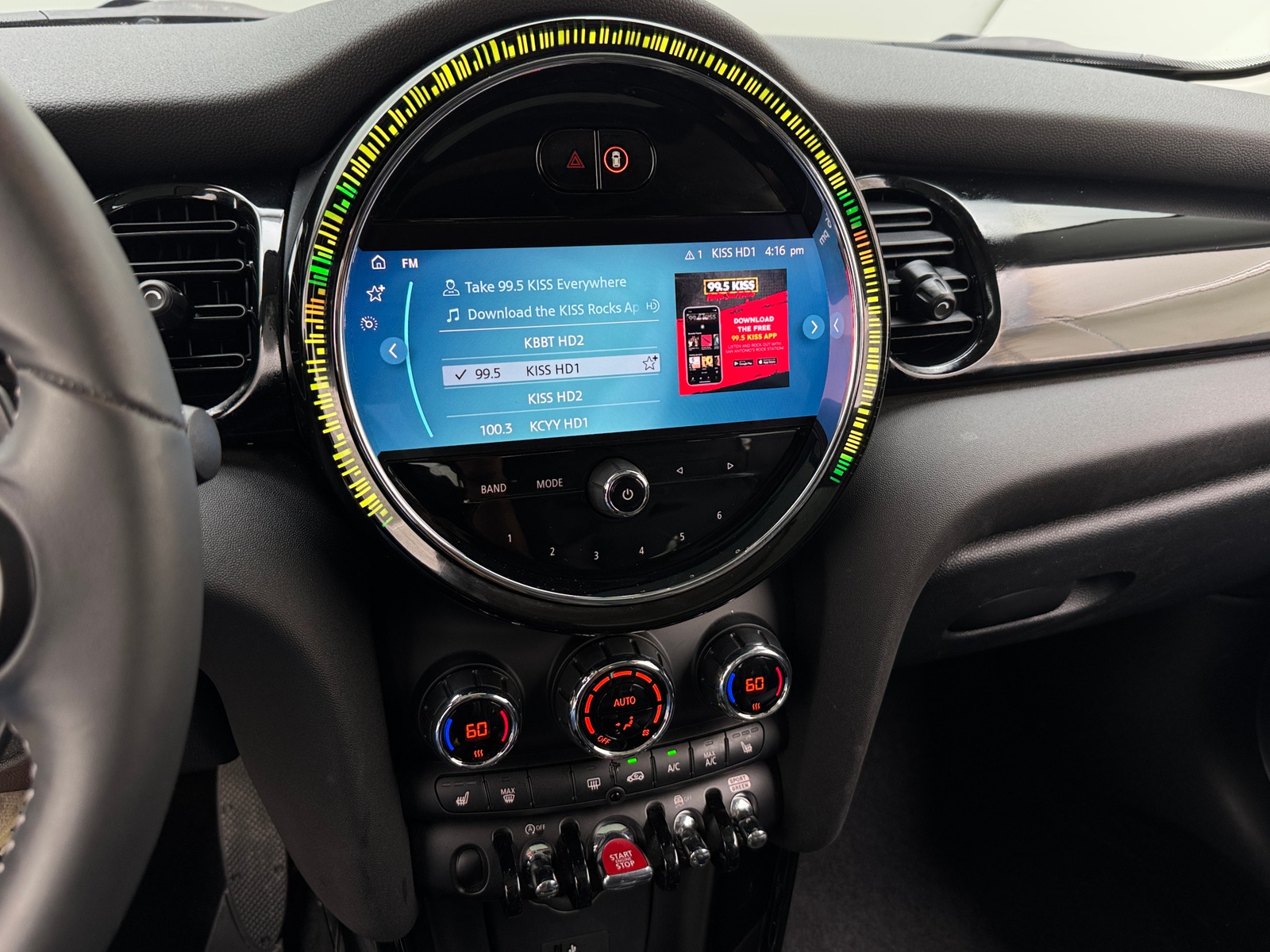 Thumbnail: 2024 MINI Cooper Hardtop - 3