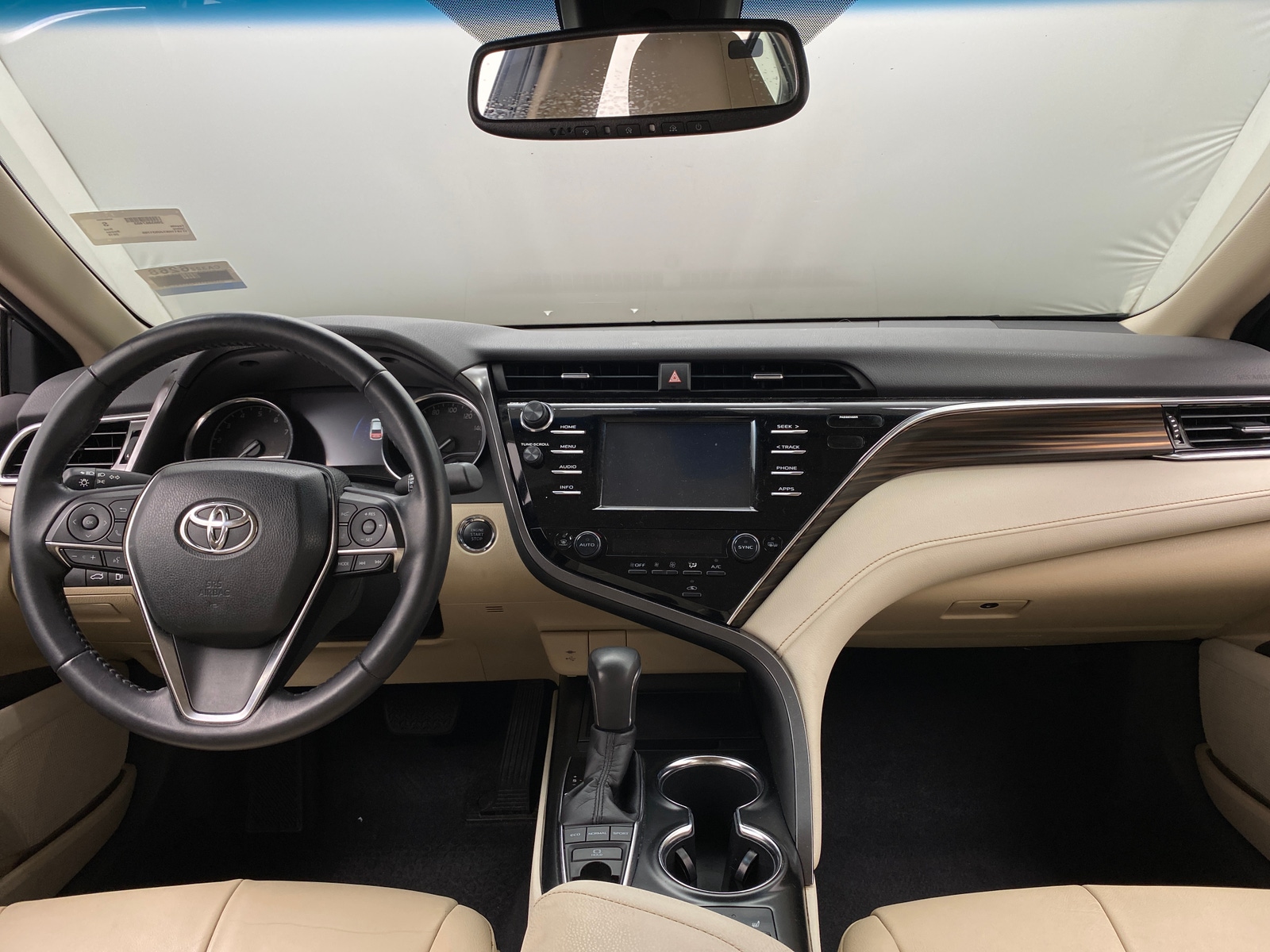 Thumbnail: 2018 Toyota Camry - 2