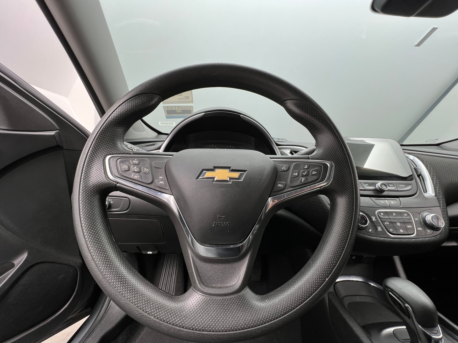 Thumbnail: 2023 Chevrolet Malibu - 5