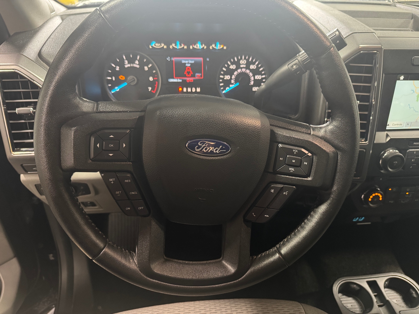 Thumbnail: 2018 Ford Econoline - 5