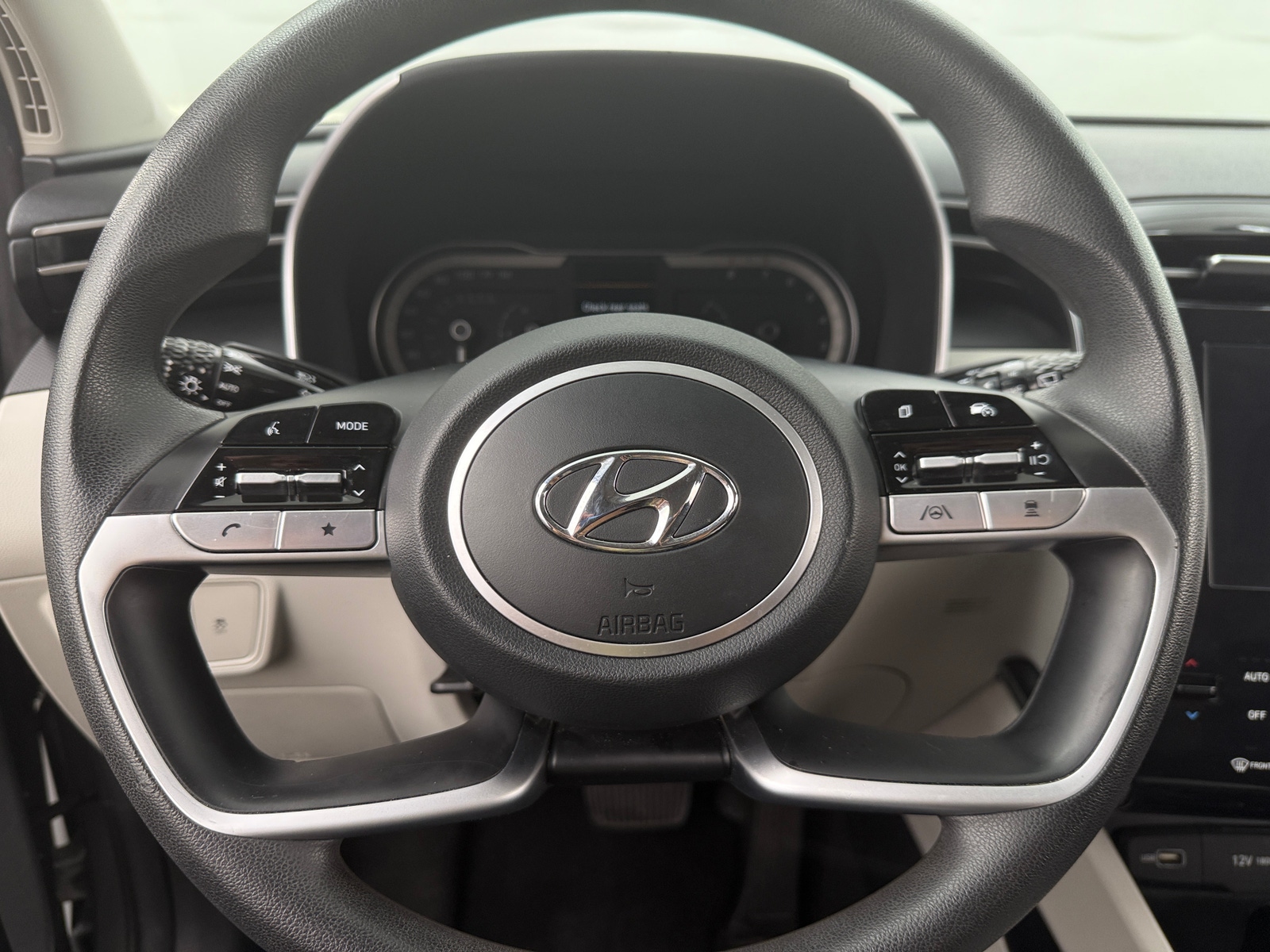 Thumbnail: 2024 Hyundai Tucson - 5