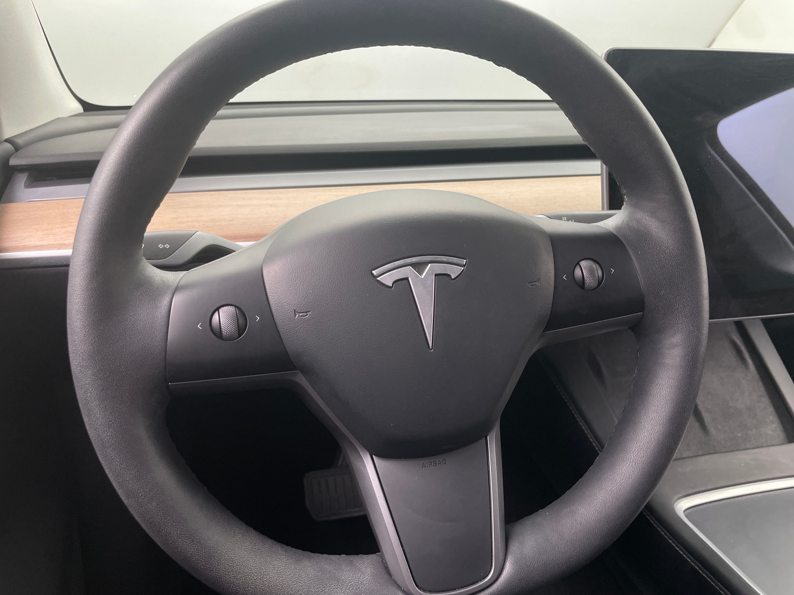 Thumbnail: 2021 Tesla Model Y - 4