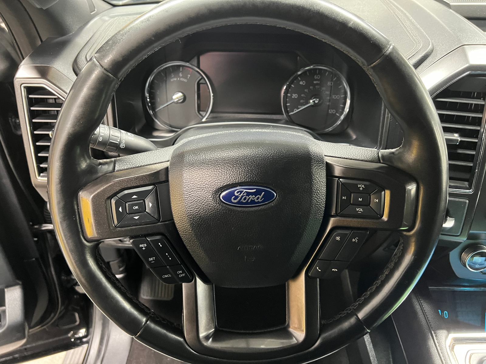 Thumbnail: 2021 Ford Expedition MAX - 4