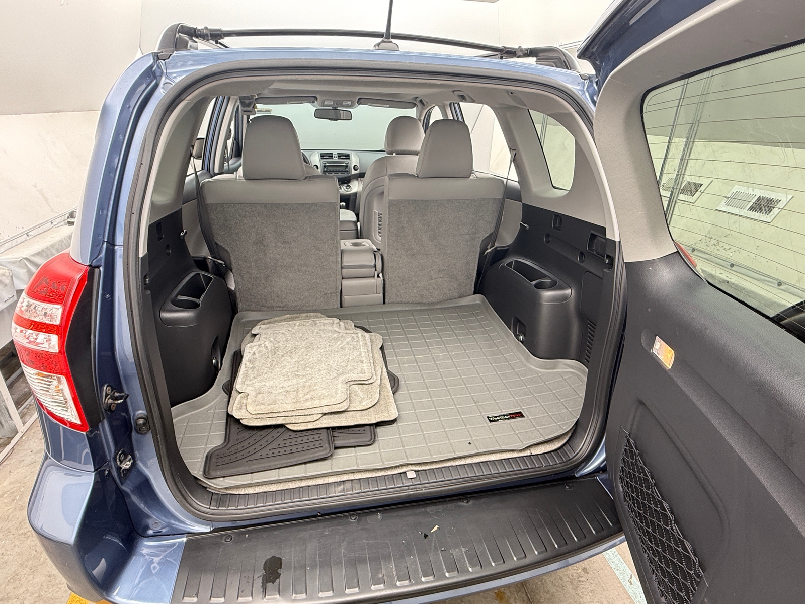 Thumbnail: 2012 Toyota RAV4 - 6
