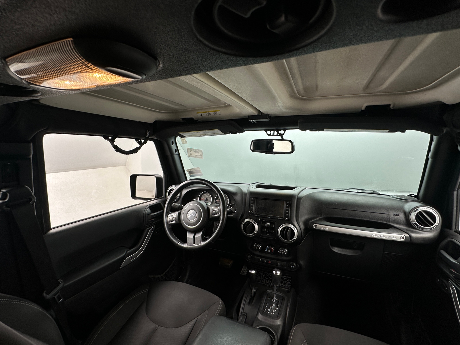 Thumbnail: 2015 Jeep Wrangler - 3
