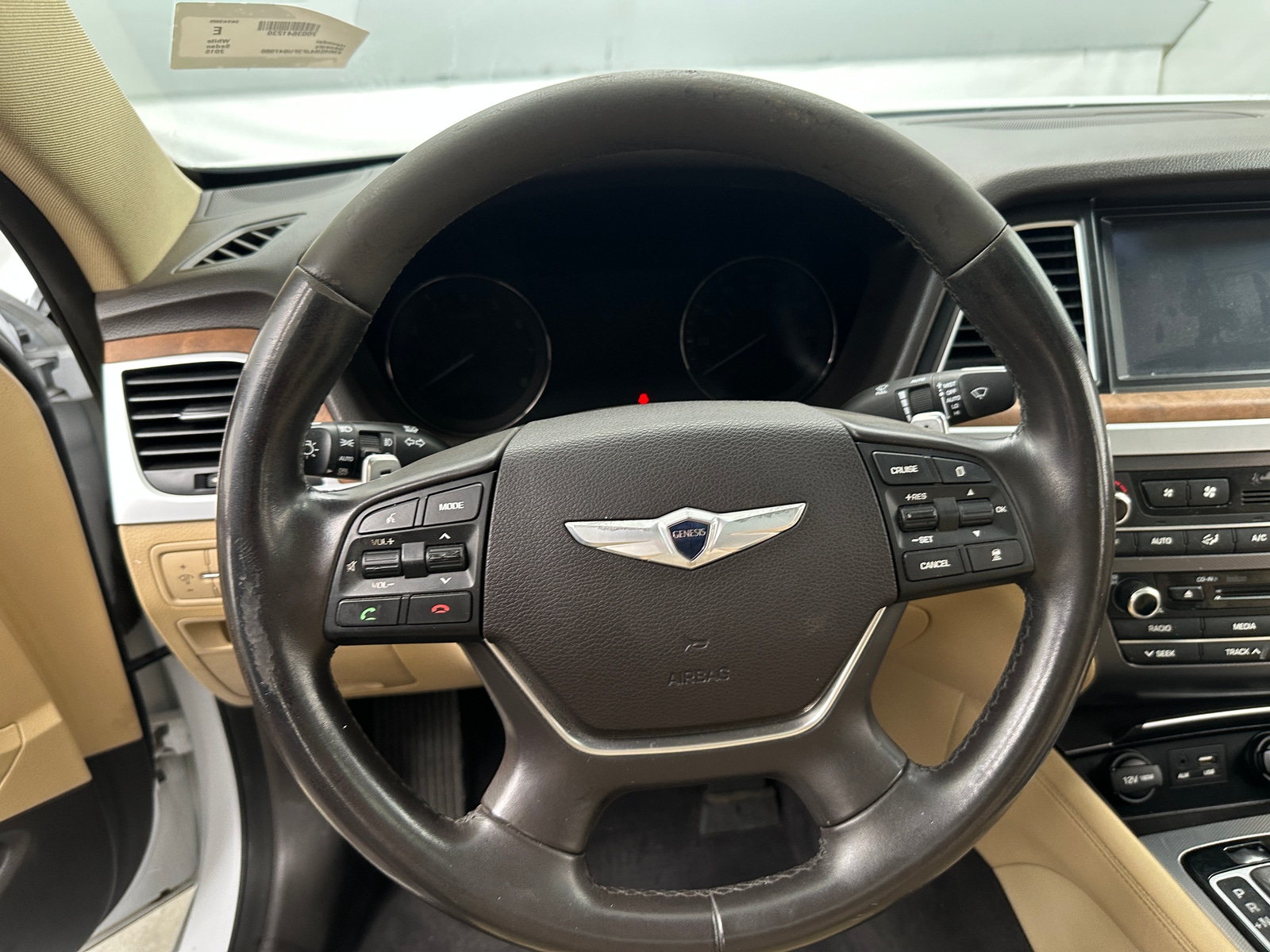 Thumbnail: 2015 Hyundai Genesis - 4