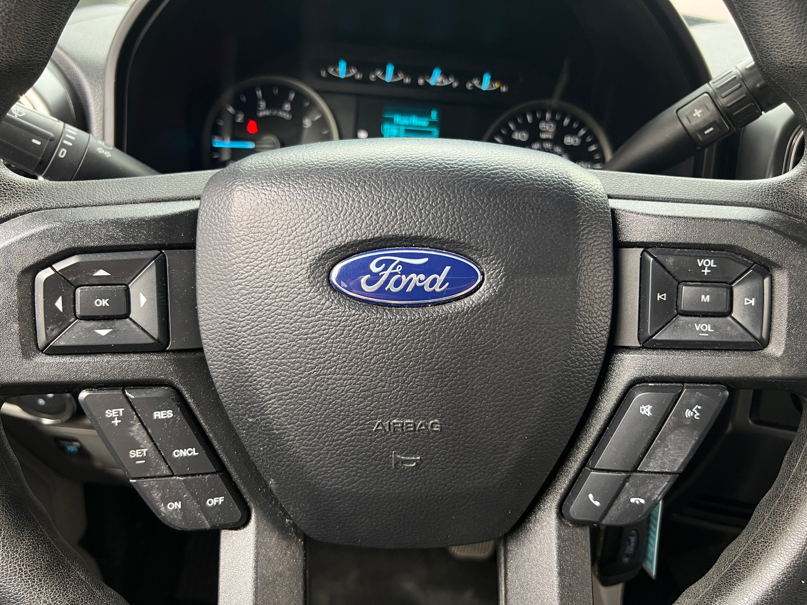 Thumbnail: 2020 Ford Econoline - 5
