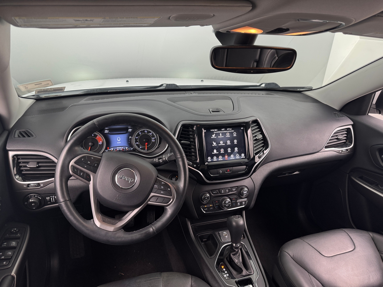 Thumbnail: 2019 Jeep Cherokee - 2
