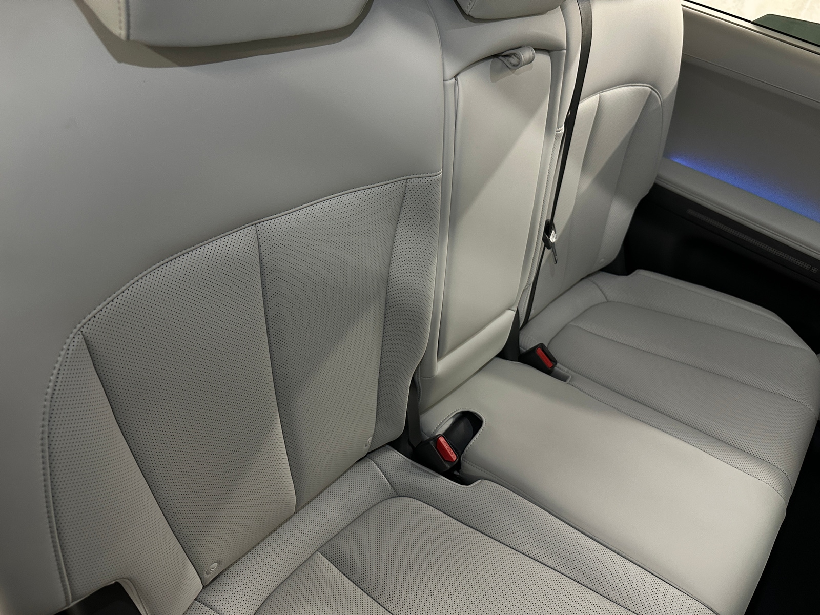 Thumbnail: 2022 Hyundai Ioniq 5 - 5
