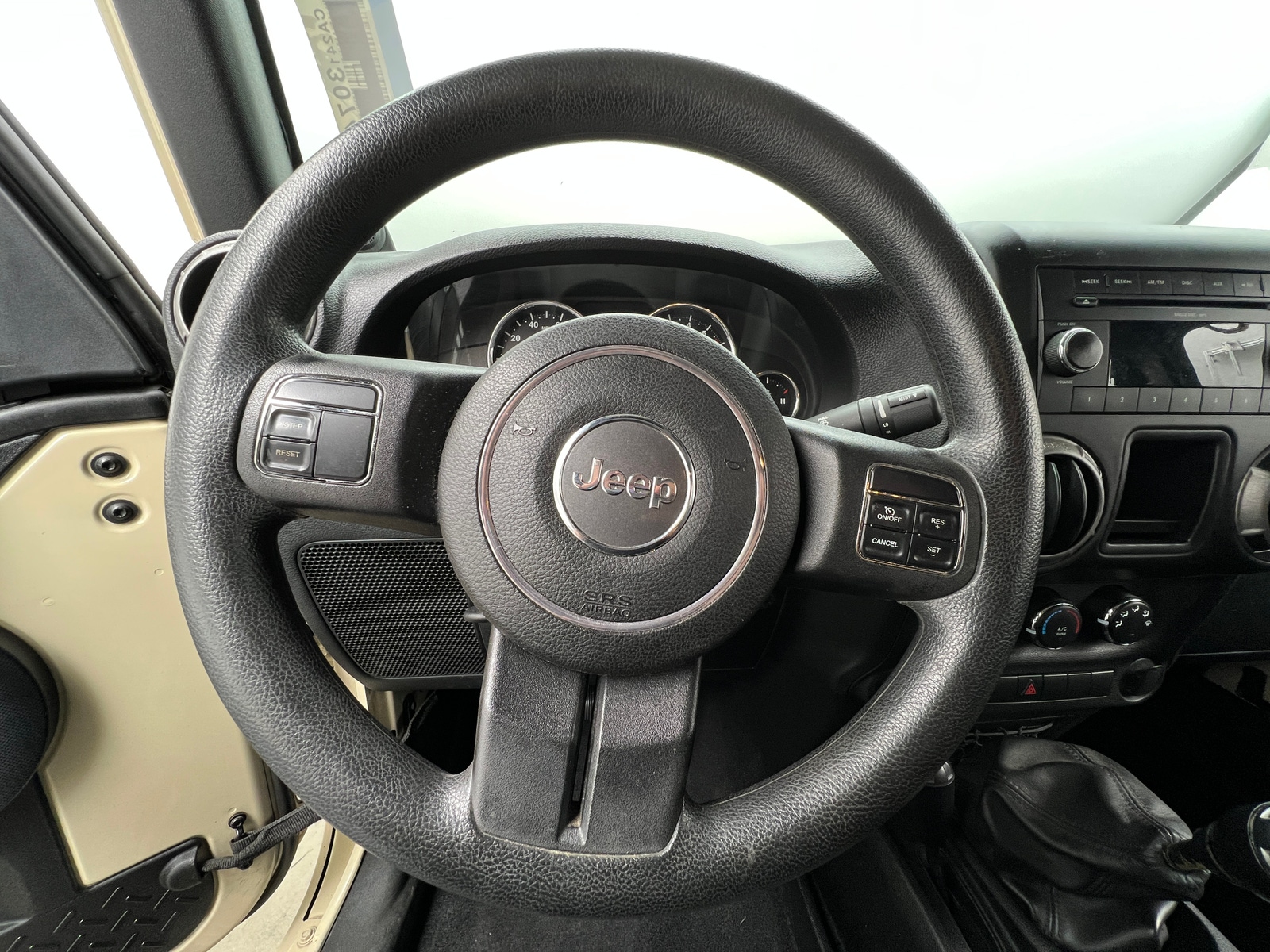 Thumbnail: 2011 Jeep Wrangler - 5