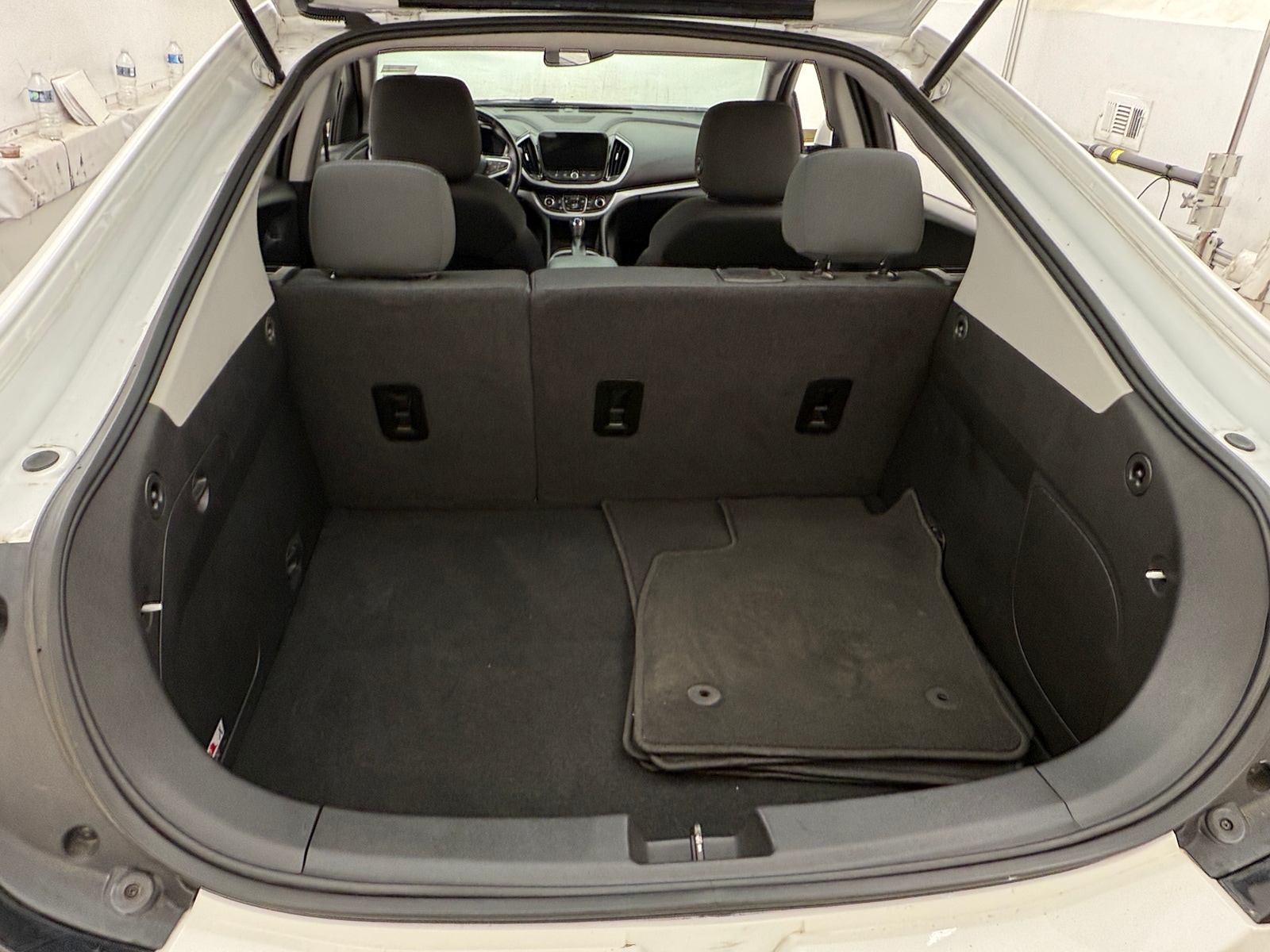 Thumbnail: 2016 Chevrolet Volt - 7