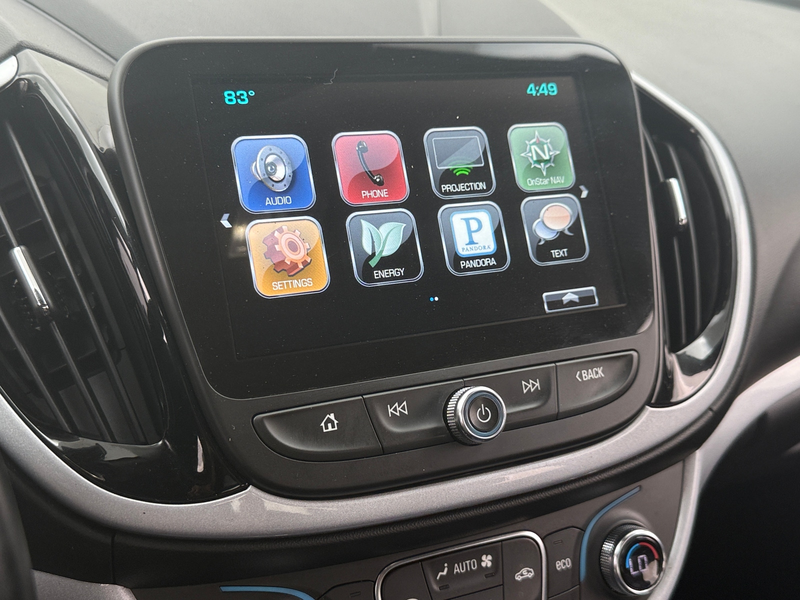 Thumbnail: 2016 Chevrolet Volt - 4