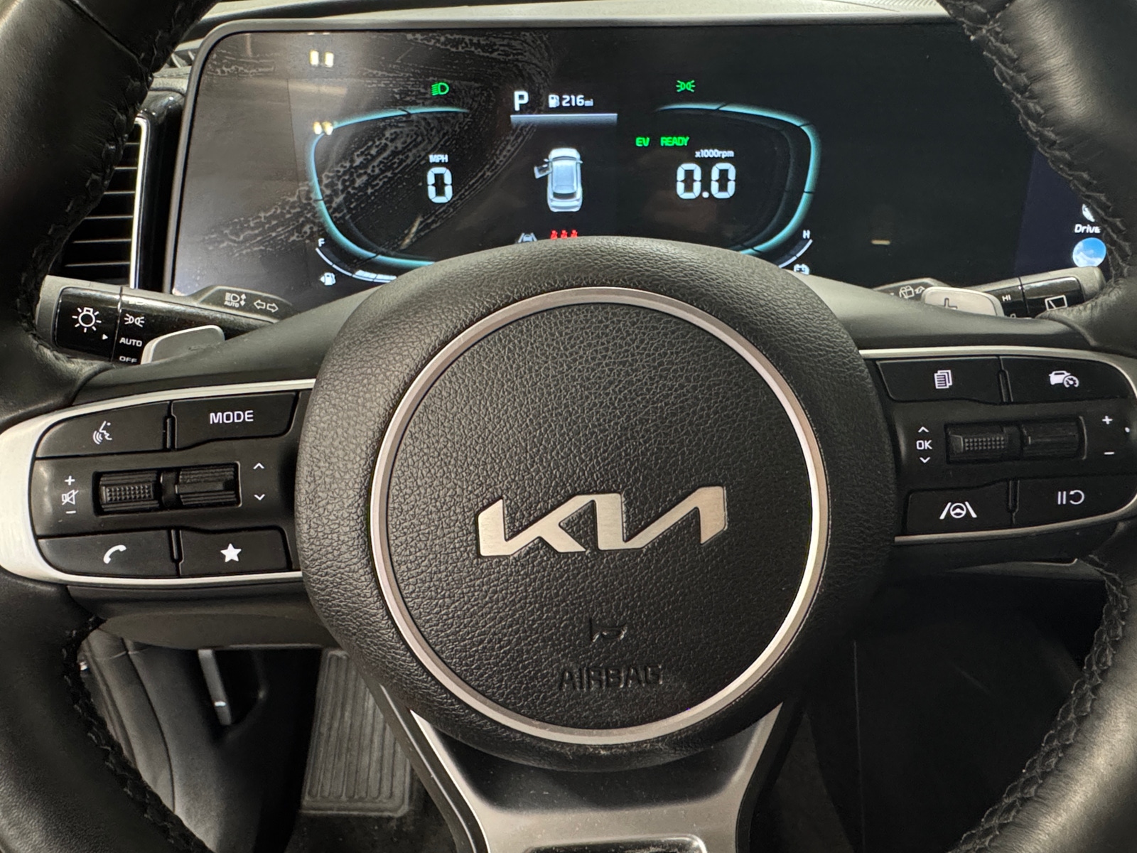 Thumbnail: 2023 Kia Sportage - 4