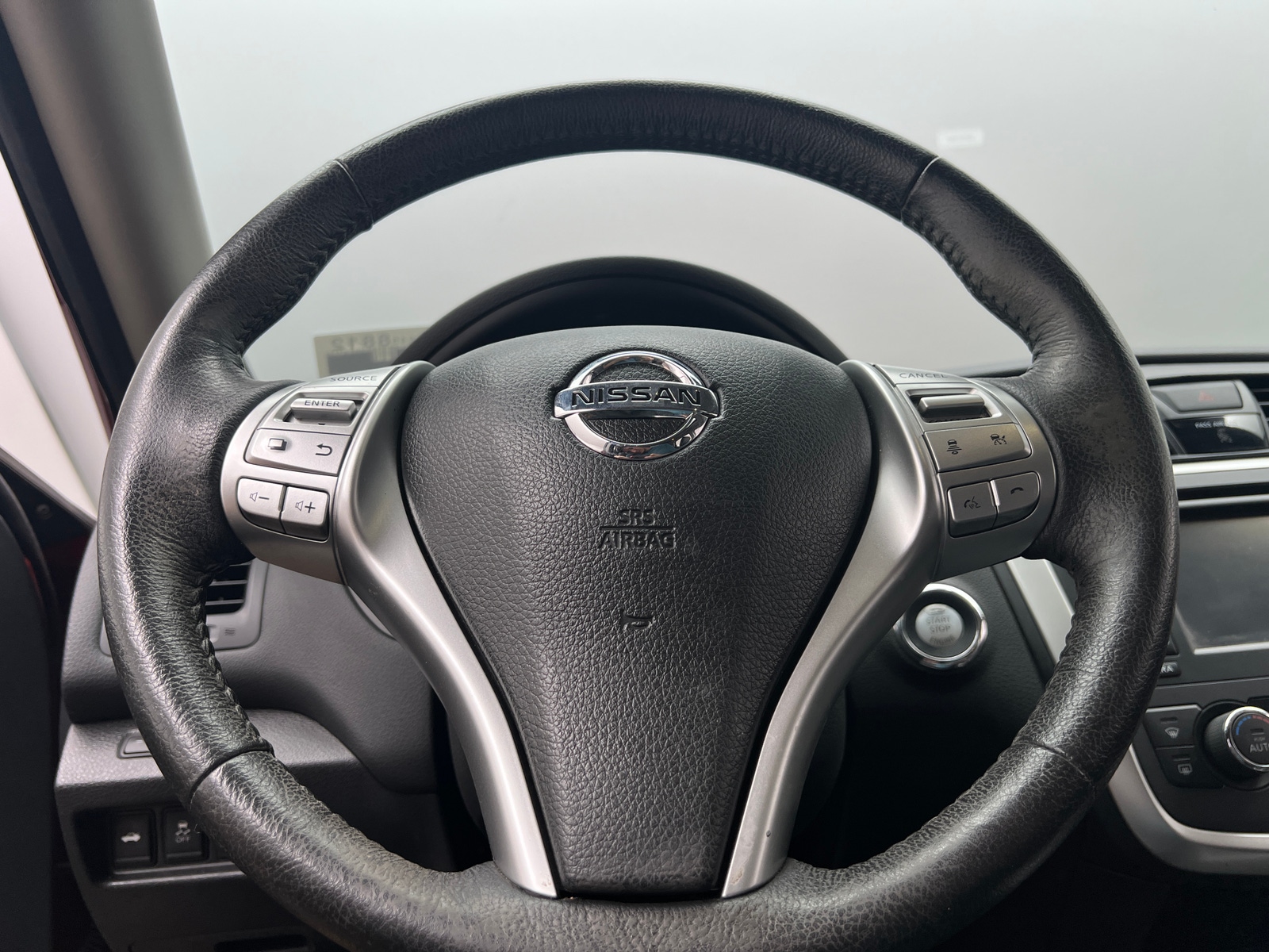 Thumbnail: 2016 Nissan Altima - 4