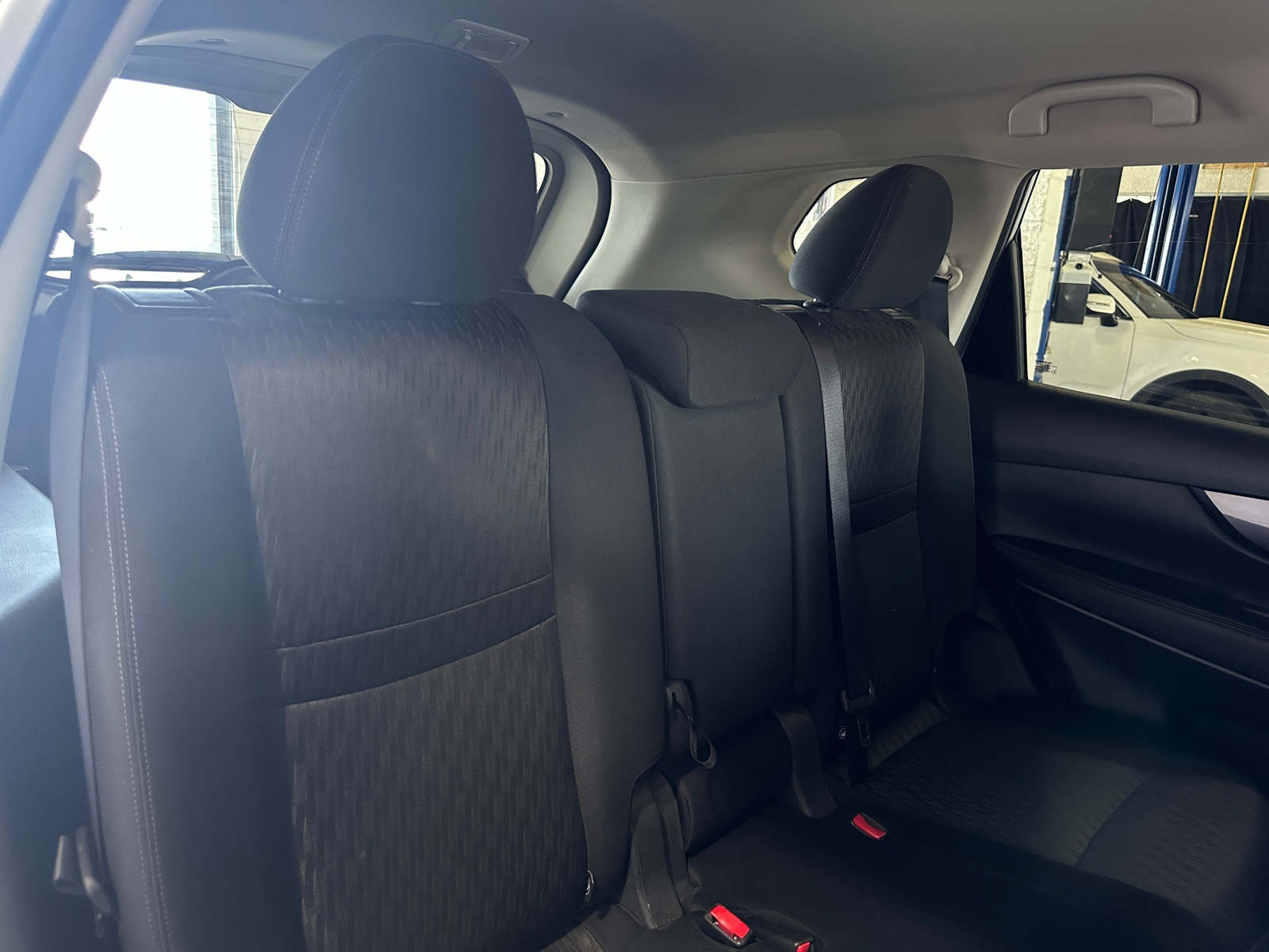 Thumbnail: 2017 Nissan Rogue - 6