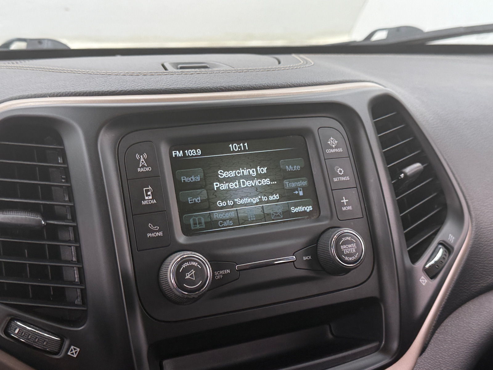 Thumbnail: 2018 Jeep Cherokee - 4