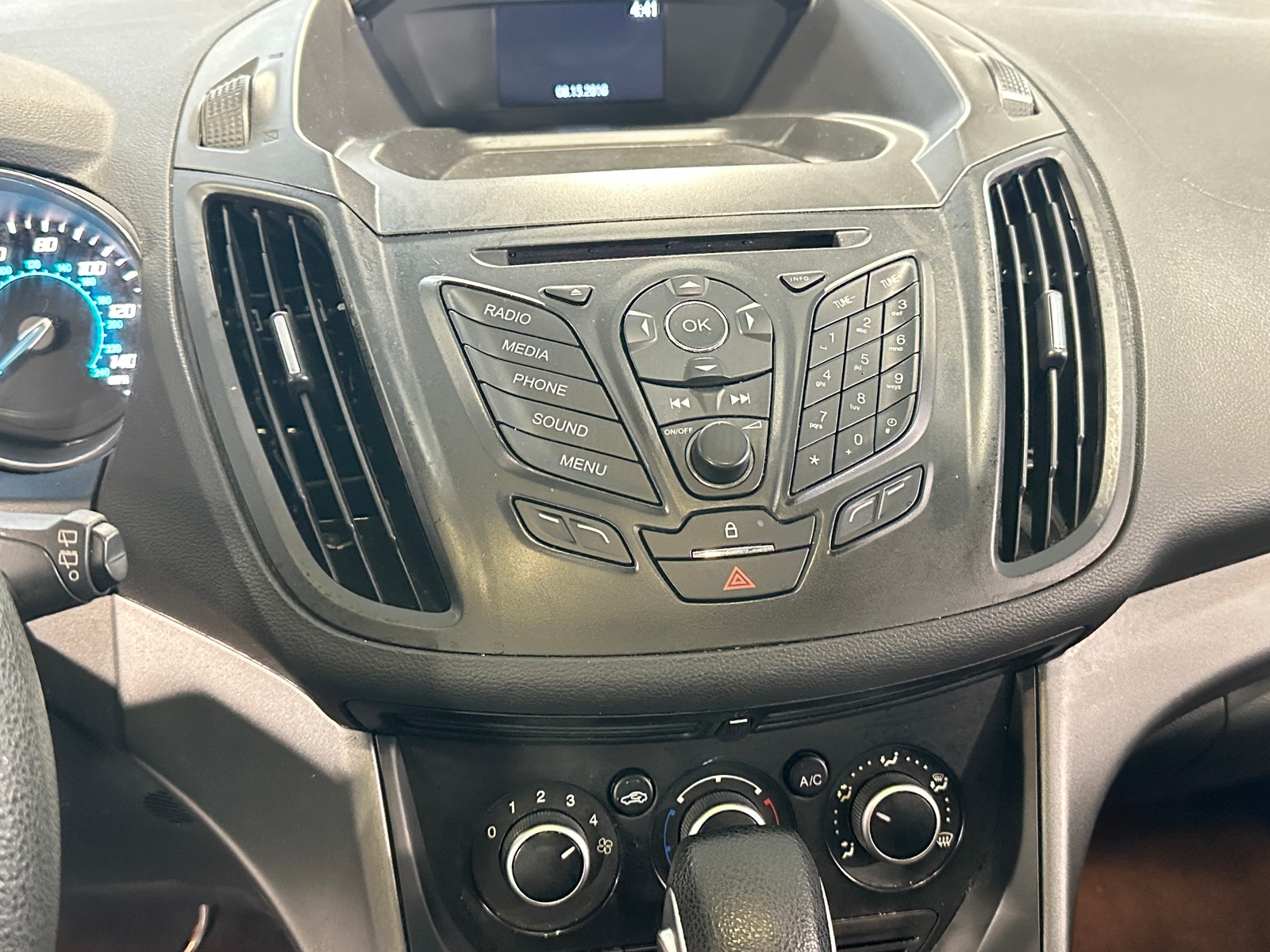 Thumbnail: 2016 Ford Escape - 4
