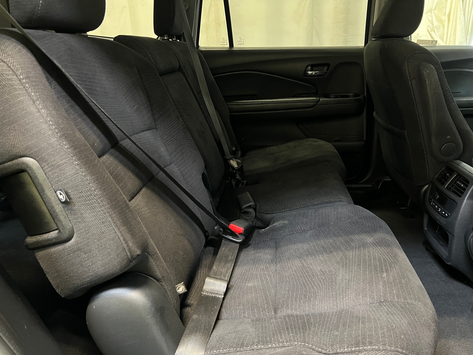Thumbnail: 2018 Honda Pilot - 6