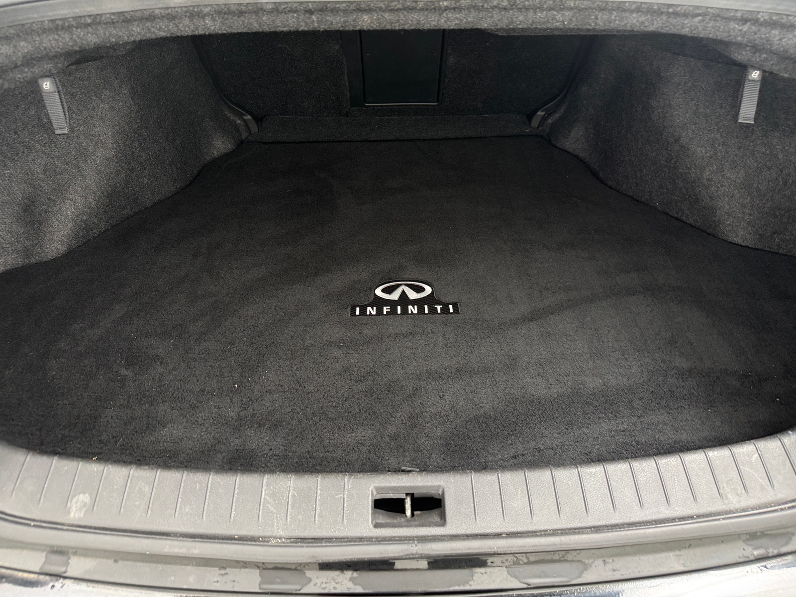 Thumbnail: 2015 INFINITI Q50 - 7