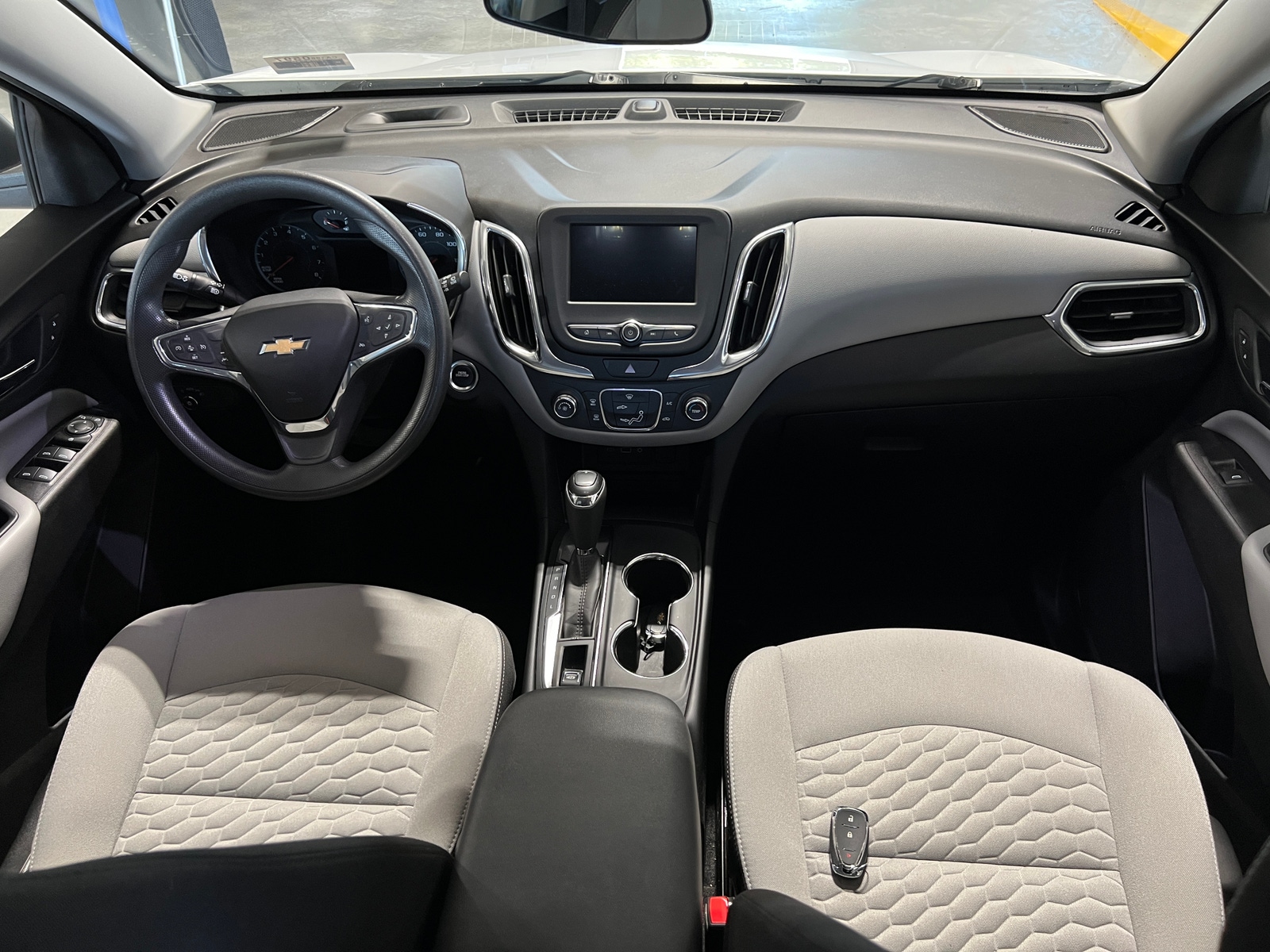 Thumbnail: 2020 Chevrolet Equinox - 3