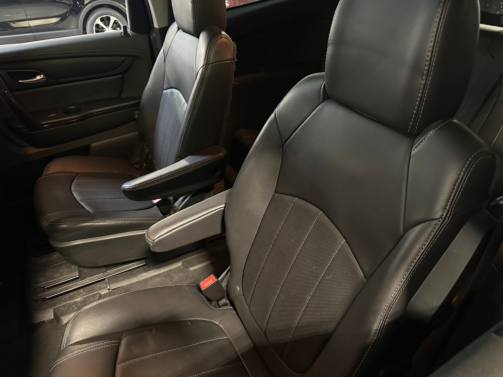Thumbnail: 2017 Chevrolet Traverse - 5