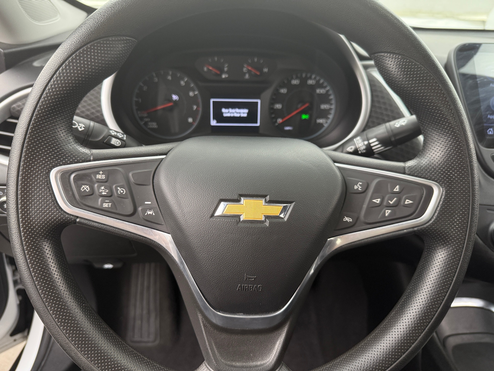 Thumbnail: 2023 Chevrolet Malibu - 5