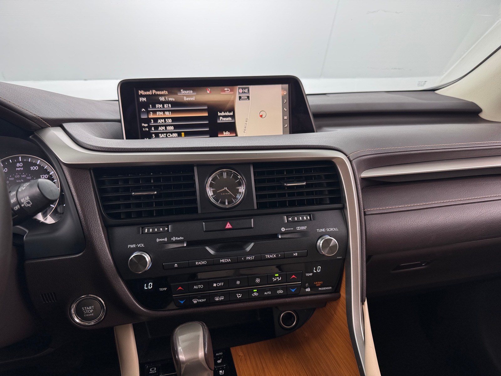 Thumbnail: 2016 Lexus RX - 3